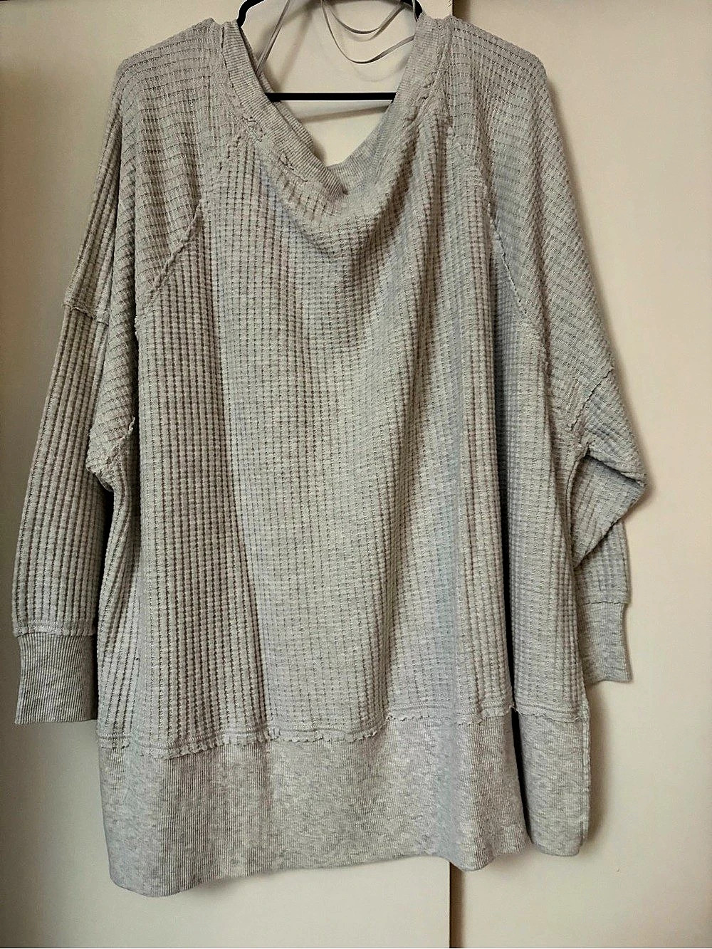 American Eagle Big Hug Waffle Oversized Top Gray XL